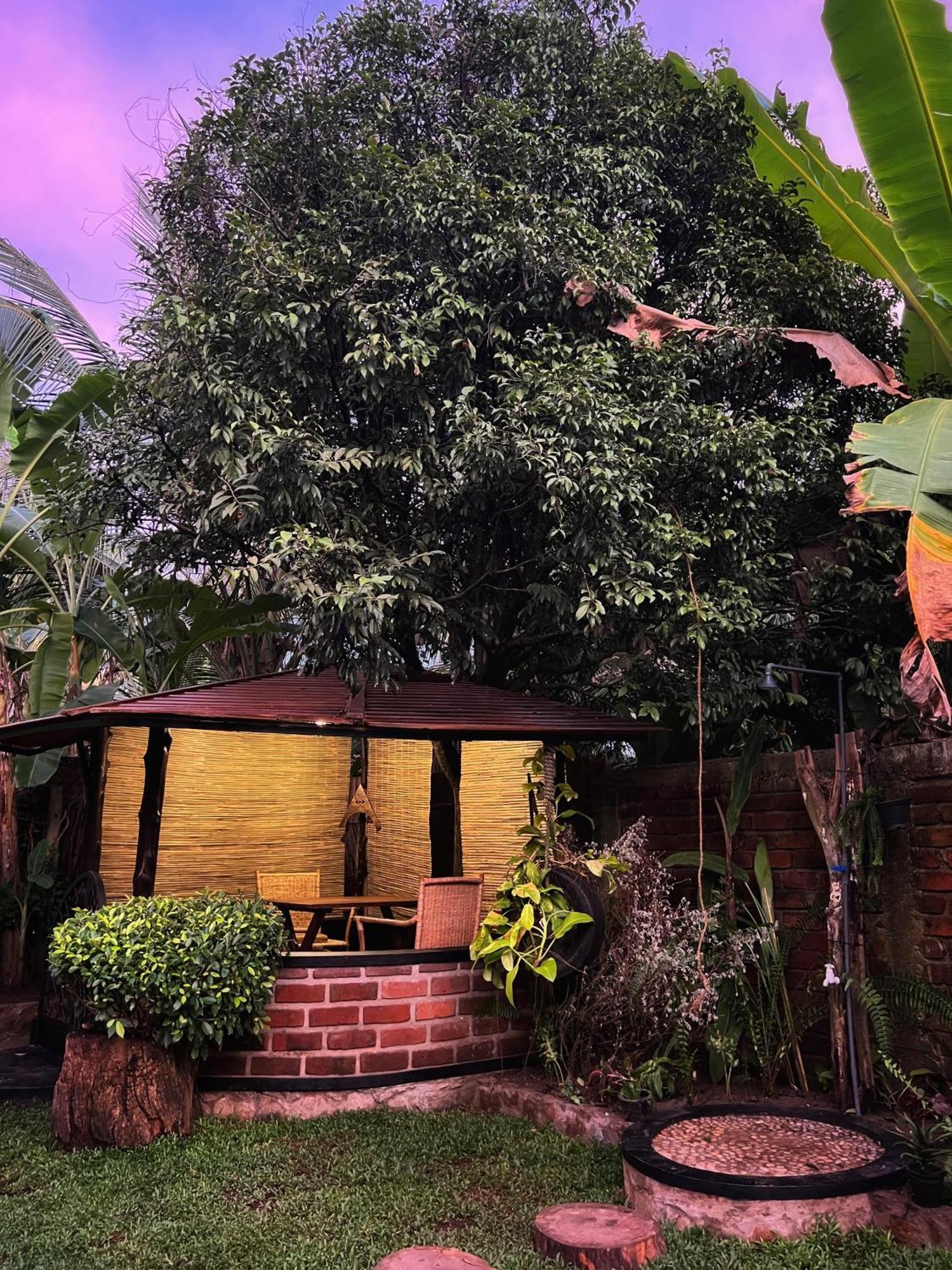 Igabara Hobbit House Hotel Tangalle Exterior foto