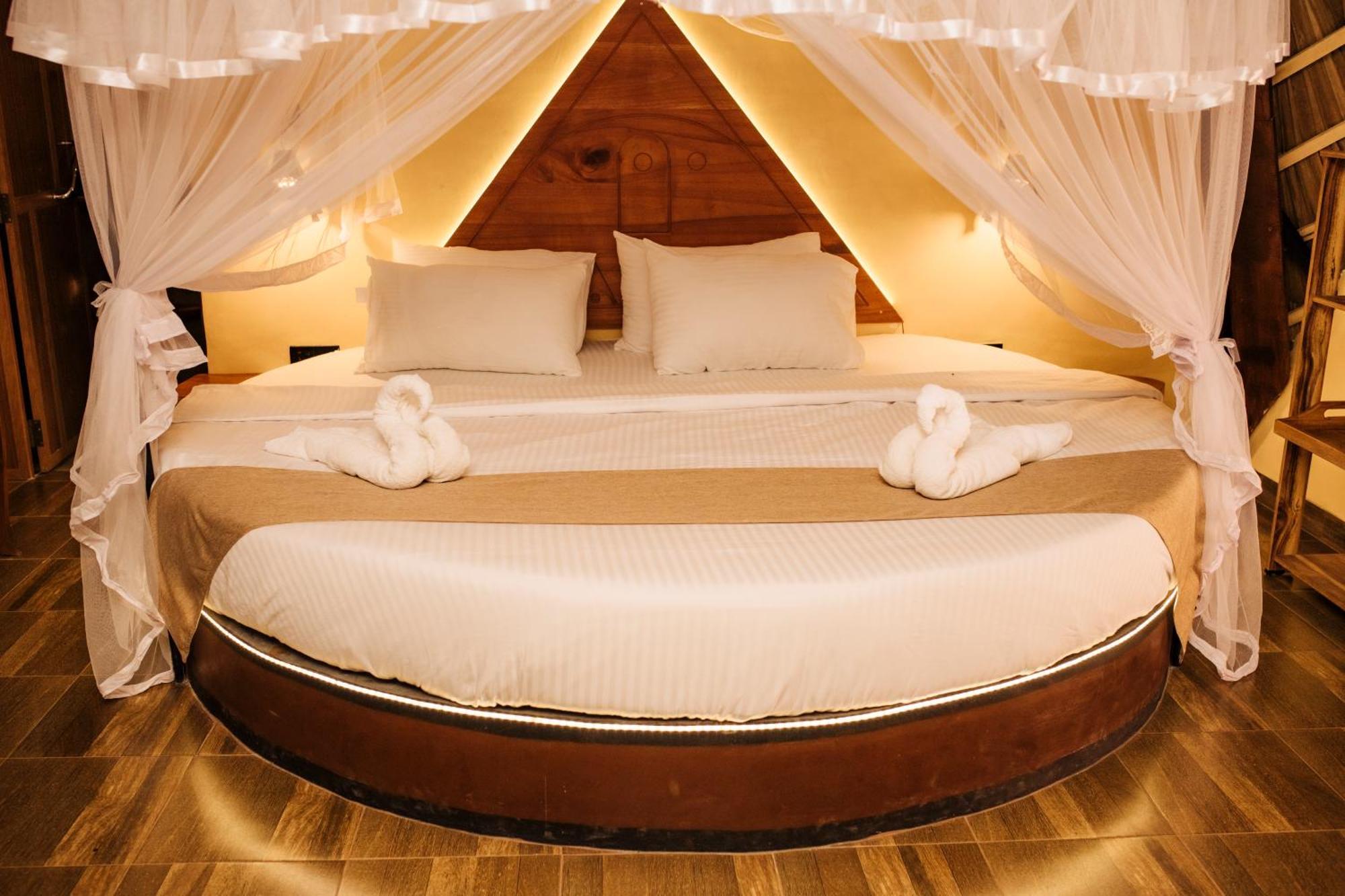 Igabara Hobbit House Hotel Tangalle Exterior foto